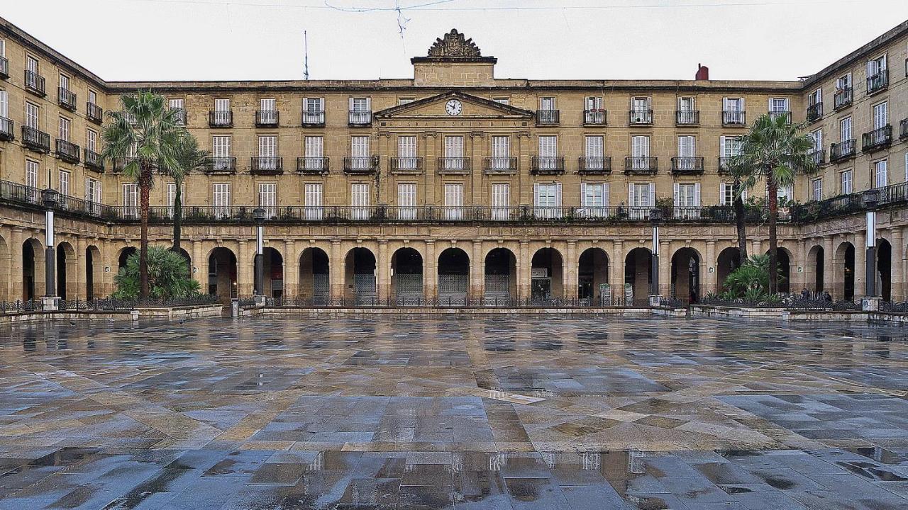 Plaza Nueva Habitaciones Bilbao Buitenkant foto