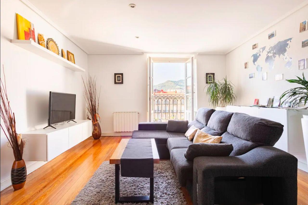 Plaza Nueva Habitaciones Bilbao Buitenkant foto