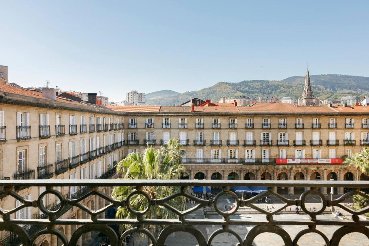 Plaza Nueva Habitaciones Bilbao Buitenkant foto